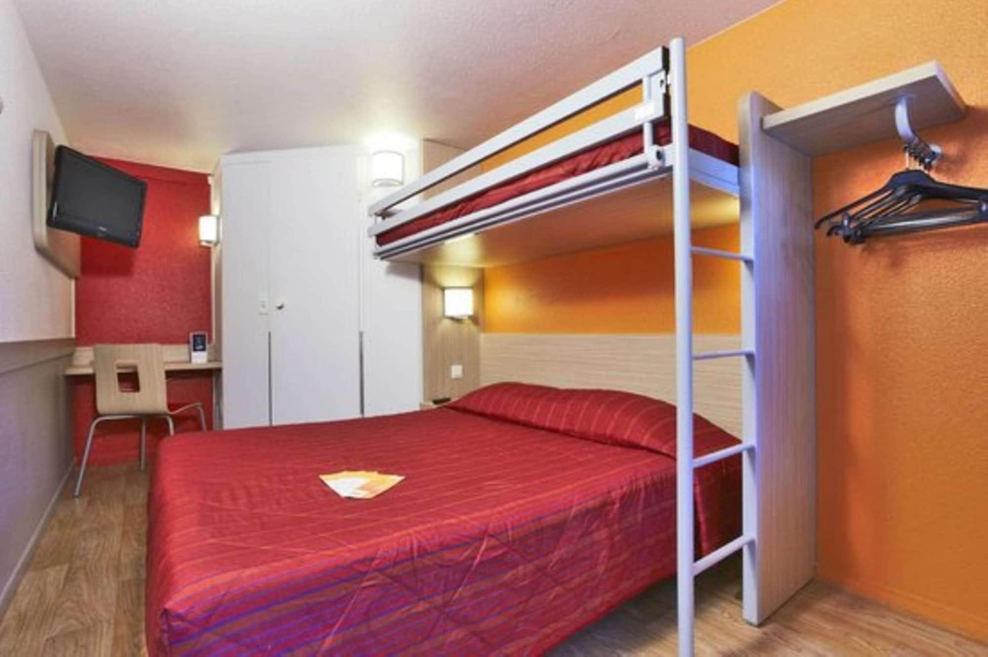 Classic Hotel - Fontenay-Trésigny Eksteriør billede