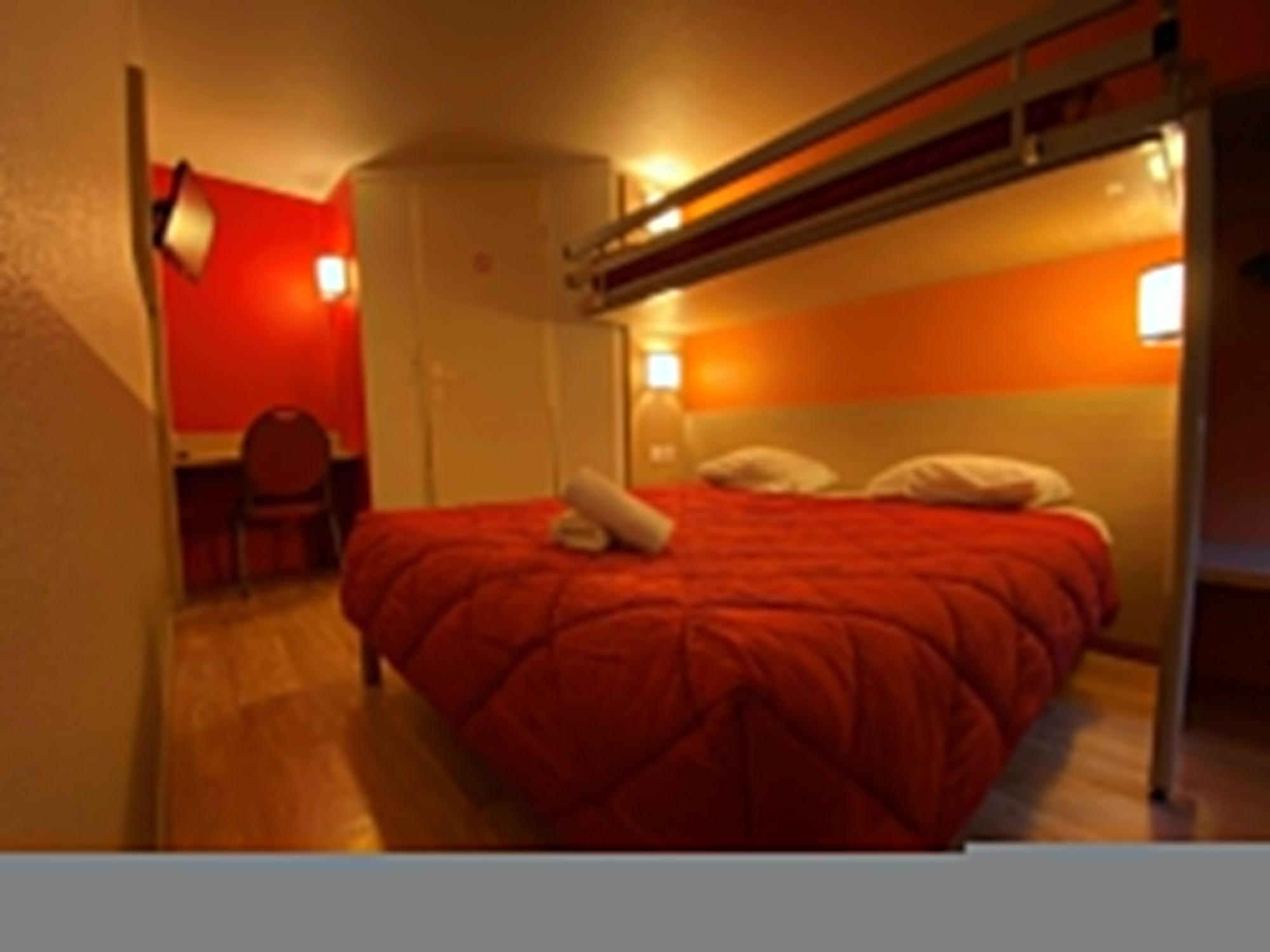 Classic Hotel - Fontenay-Trésigny Eksteriør billede