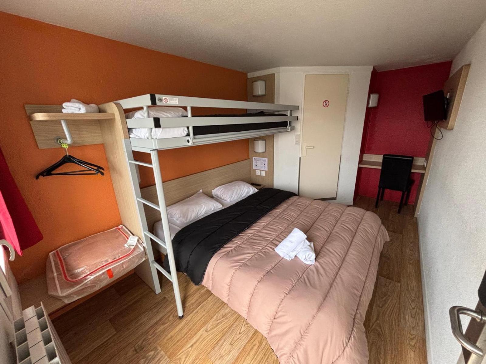 Classic Hotel - Fontenay-Trésigny Eksteriør billede